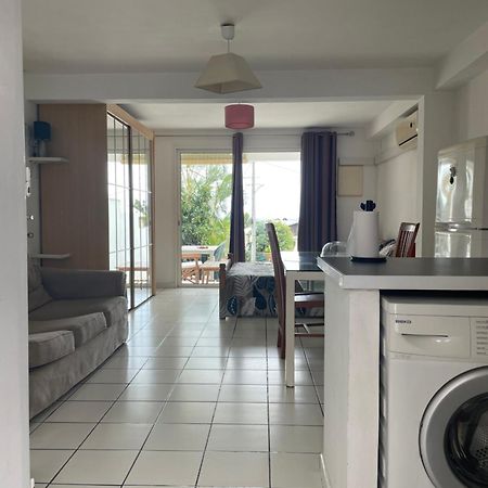 Studio 40M2 Saint Gilles Les Bains Exterior photo